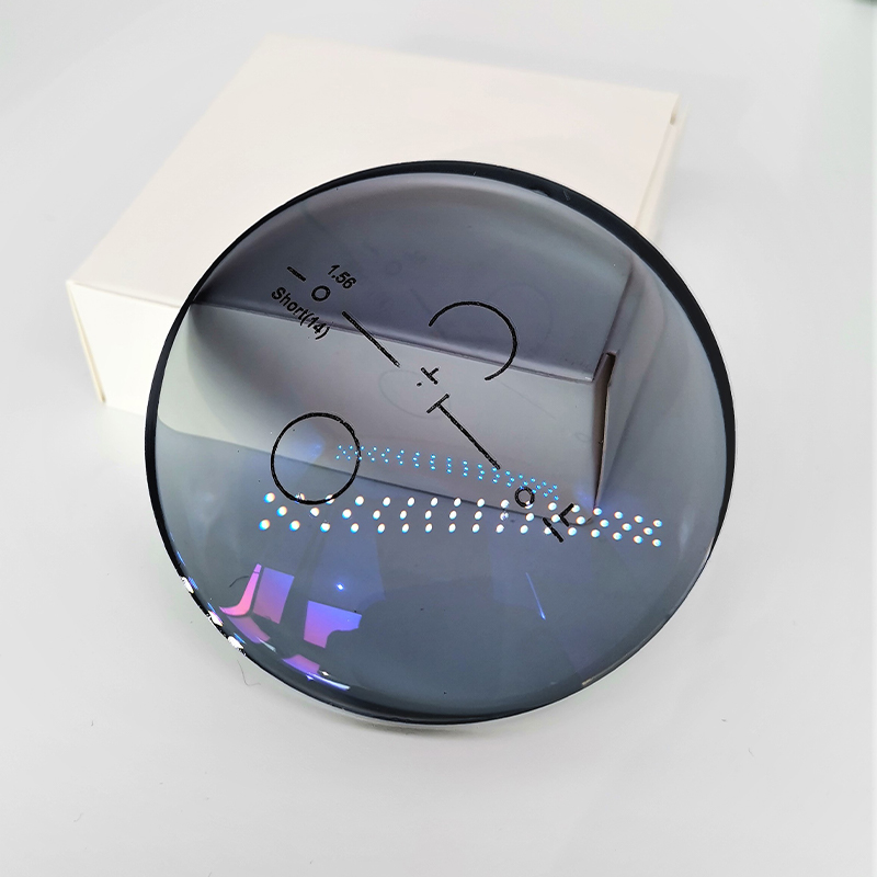 1,56 Fotochromatická progresívna šošovka HMCSHMC