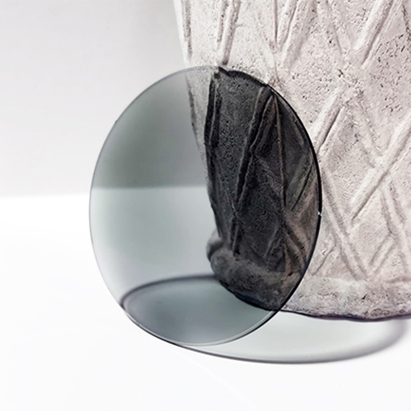 1,56 Fotochromatická šošovka SHMC