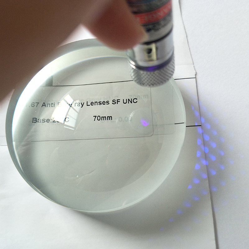 1,67 Polotovar s modrým blokom s jedným pohľadom